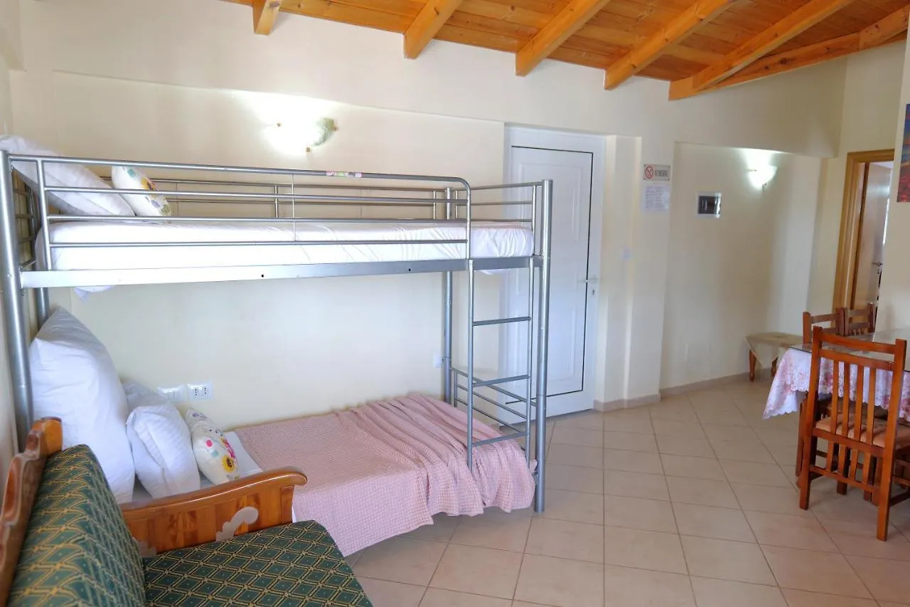 Kristal Apartments Ksamil