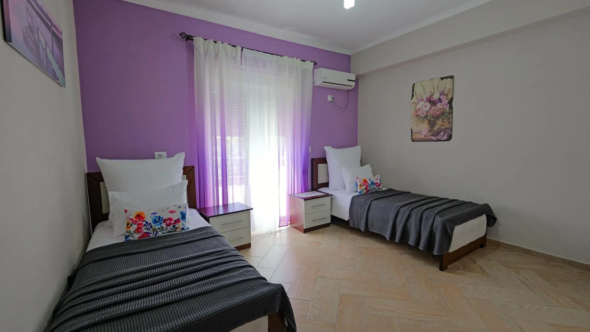 Kristal Apartments Ksamil