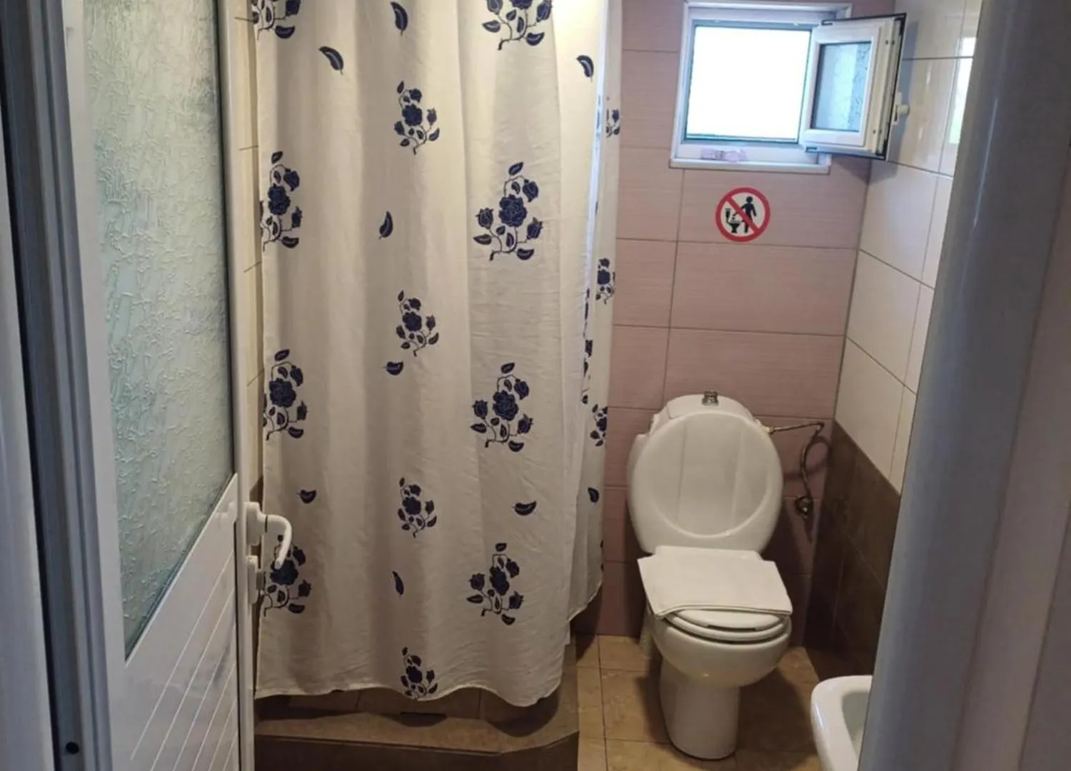 Kristal Apartments Ksamil