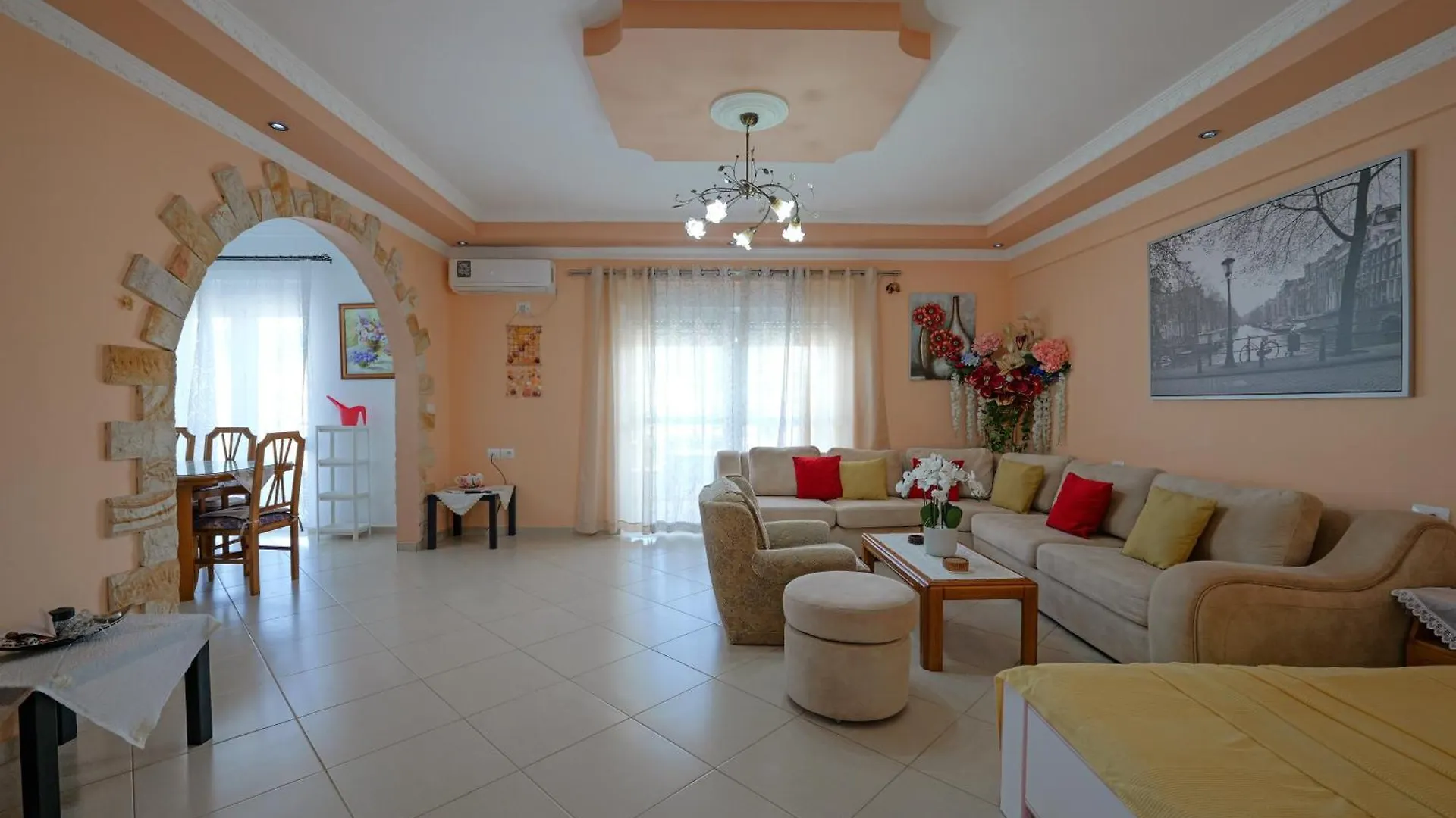 Kristal Apartments Ksamil Albania